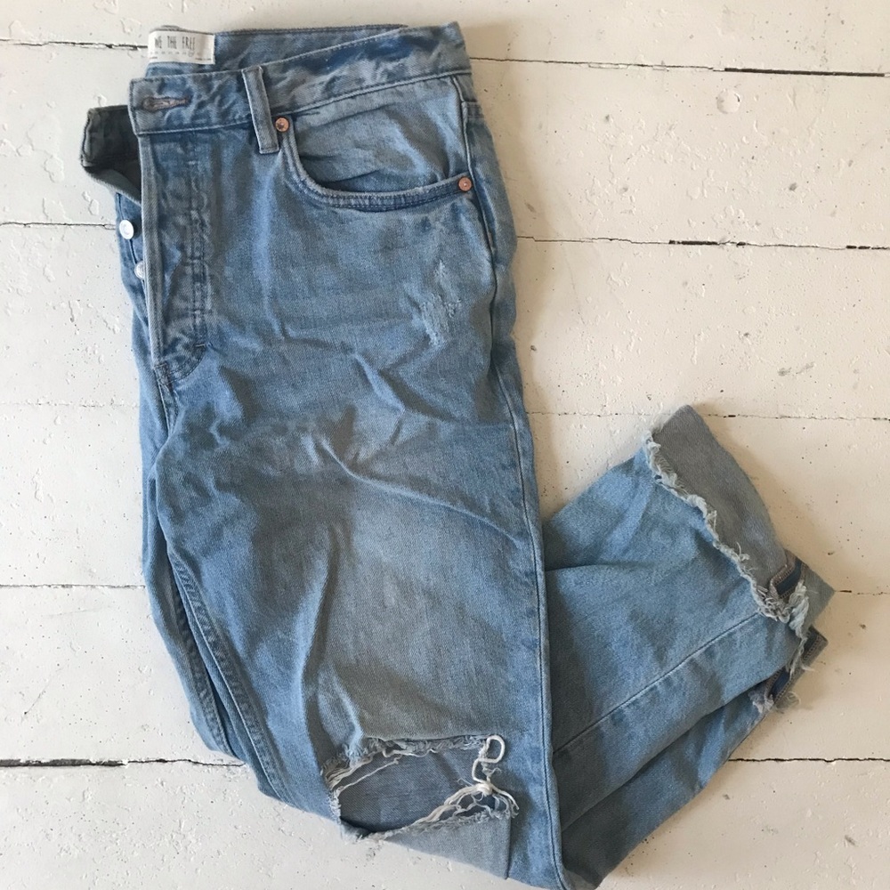Free people low rise button front capri